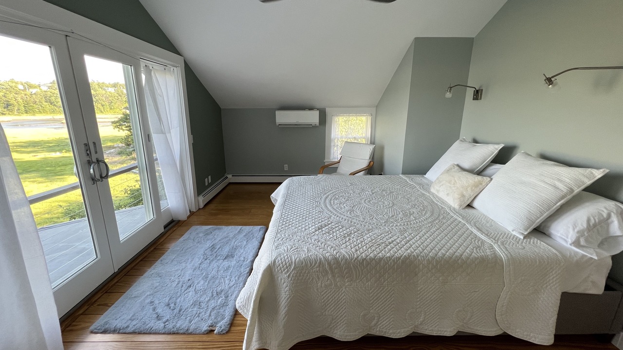 Photo of Bedroom in Gloucester