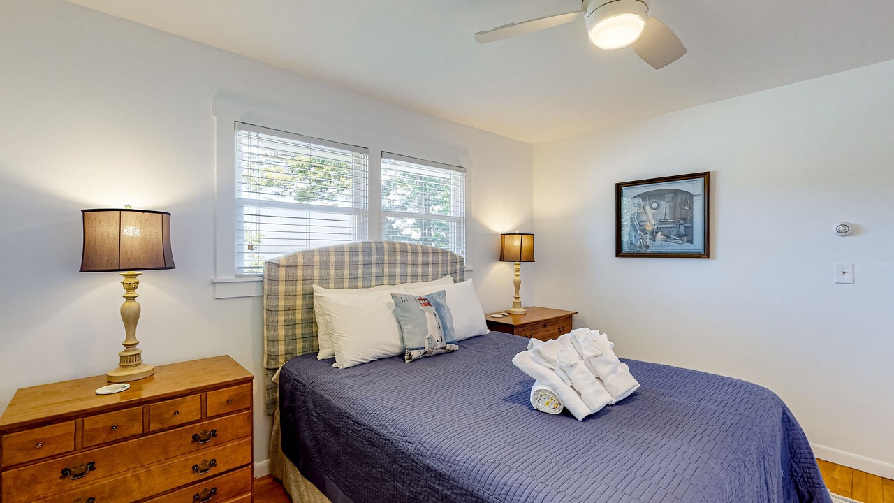Photo of Bedroom in Boothbay Harbor