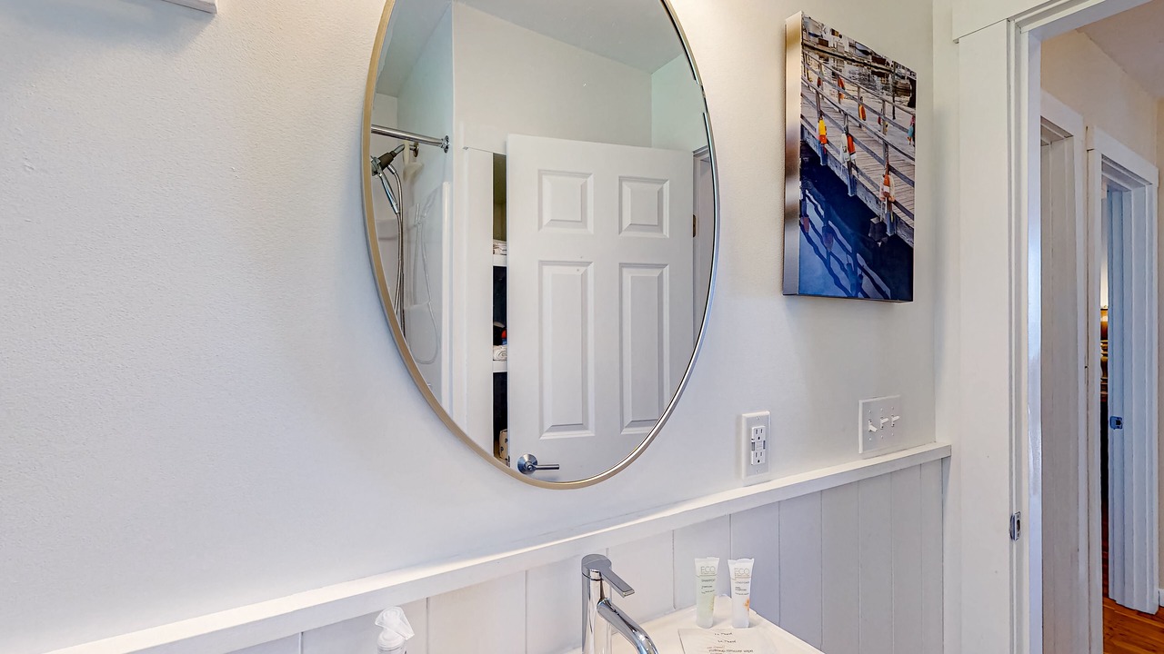 Photo of Bathroom in Boothbay Harbor