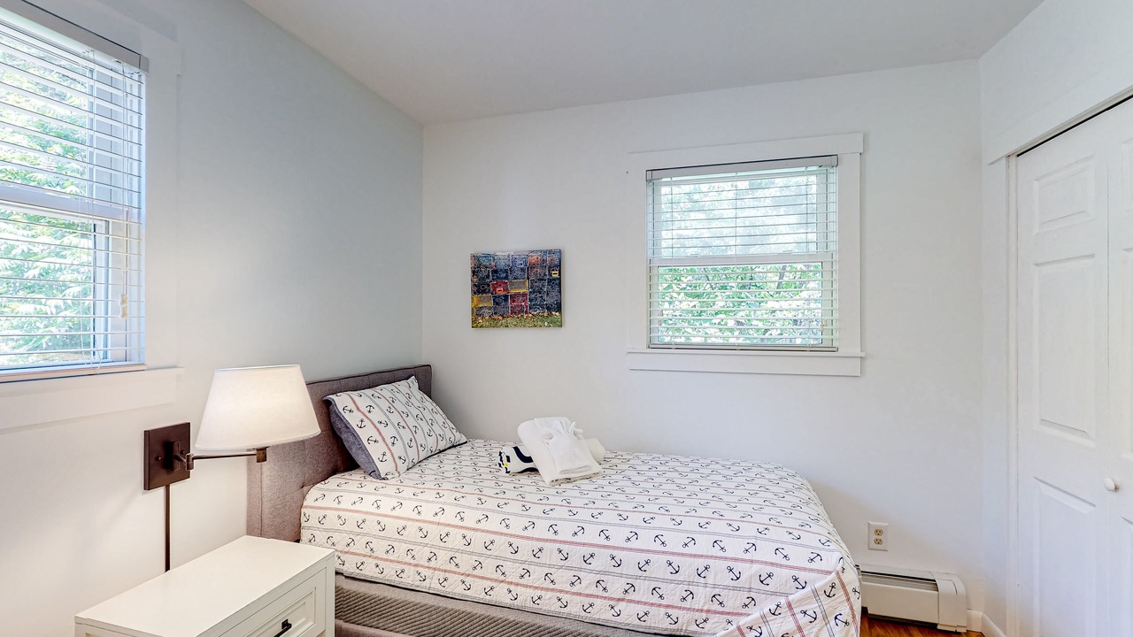 Photo of Bedroom in Boothbay Harbor