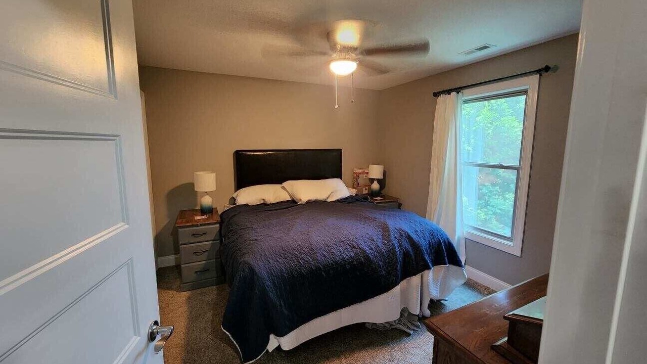 Photo of Bedroom in Spring City