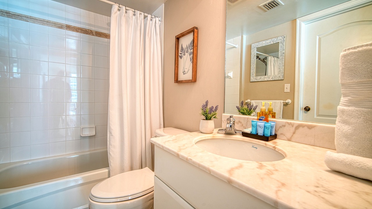 Photo of Bathroom in Brickell