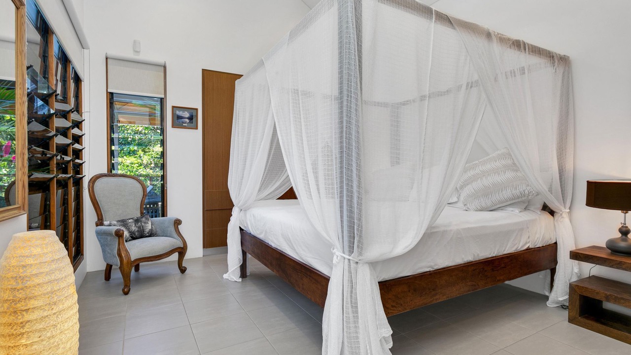 Photo of Bedroom in Palm Cove