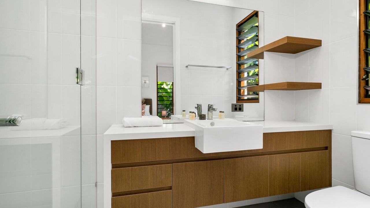 Photo of Bathroom in Palm Cove