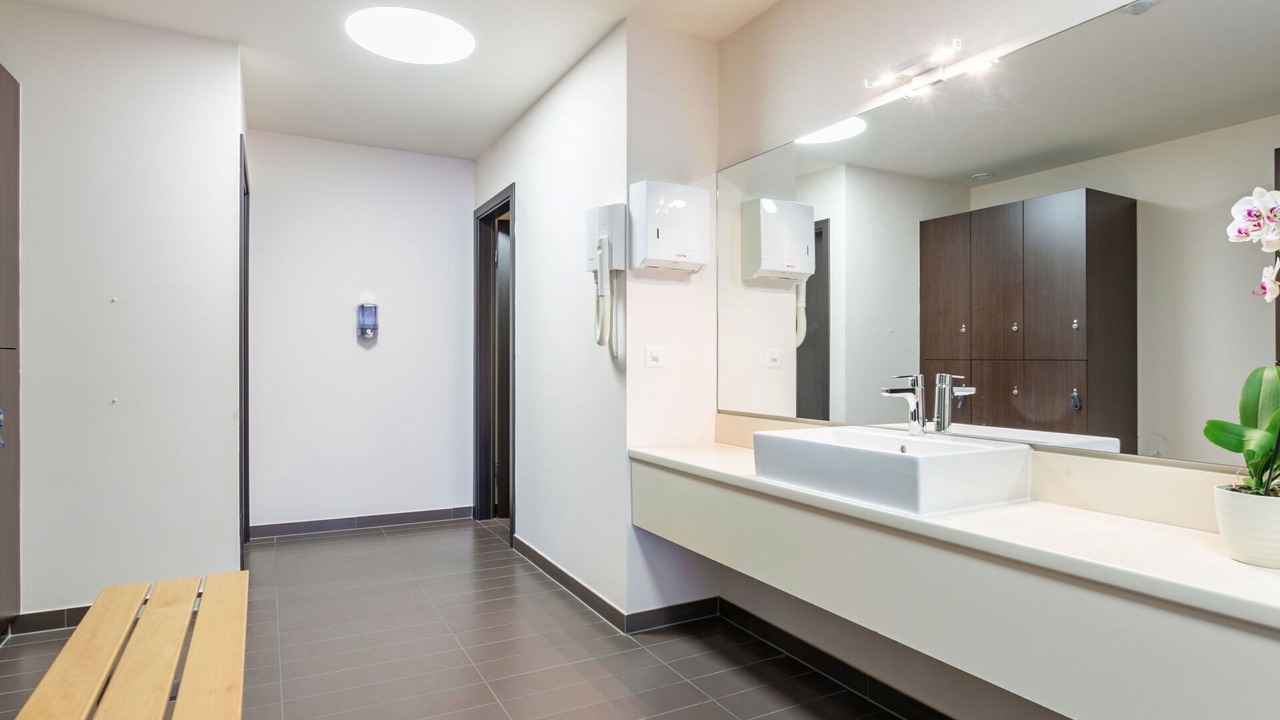 Photo of Bathroom in Montreux City Centre