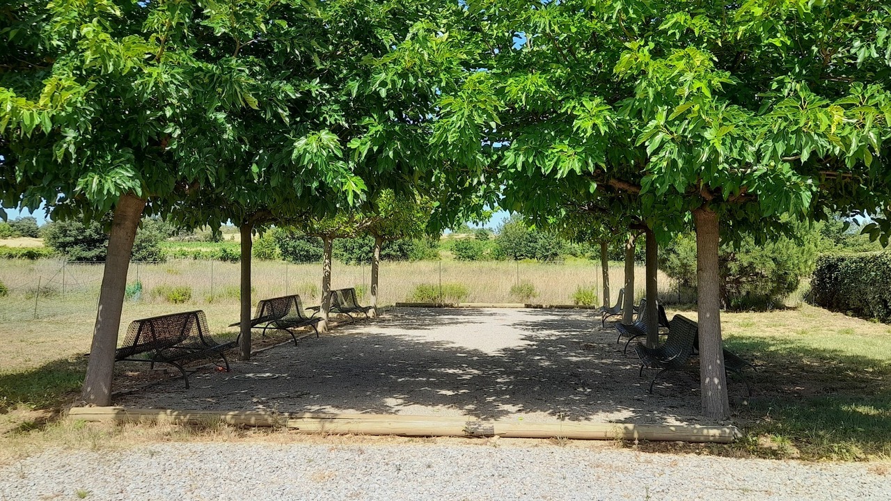 Photo of Outdoor in Pouzolles