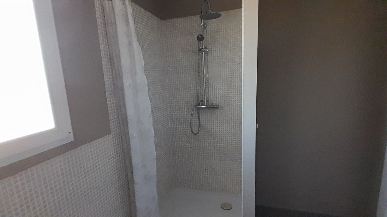 Photo of Bathroom in Pouzolles