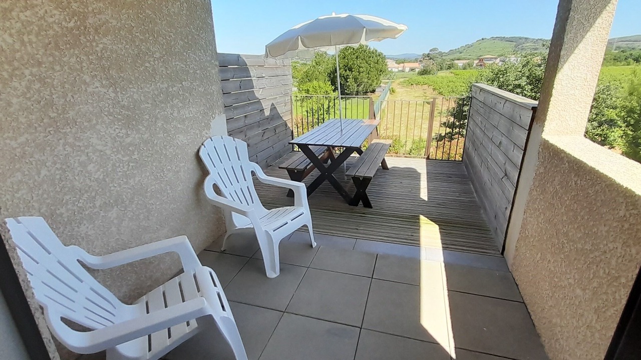 Photo of Outdoor in Pouzolles