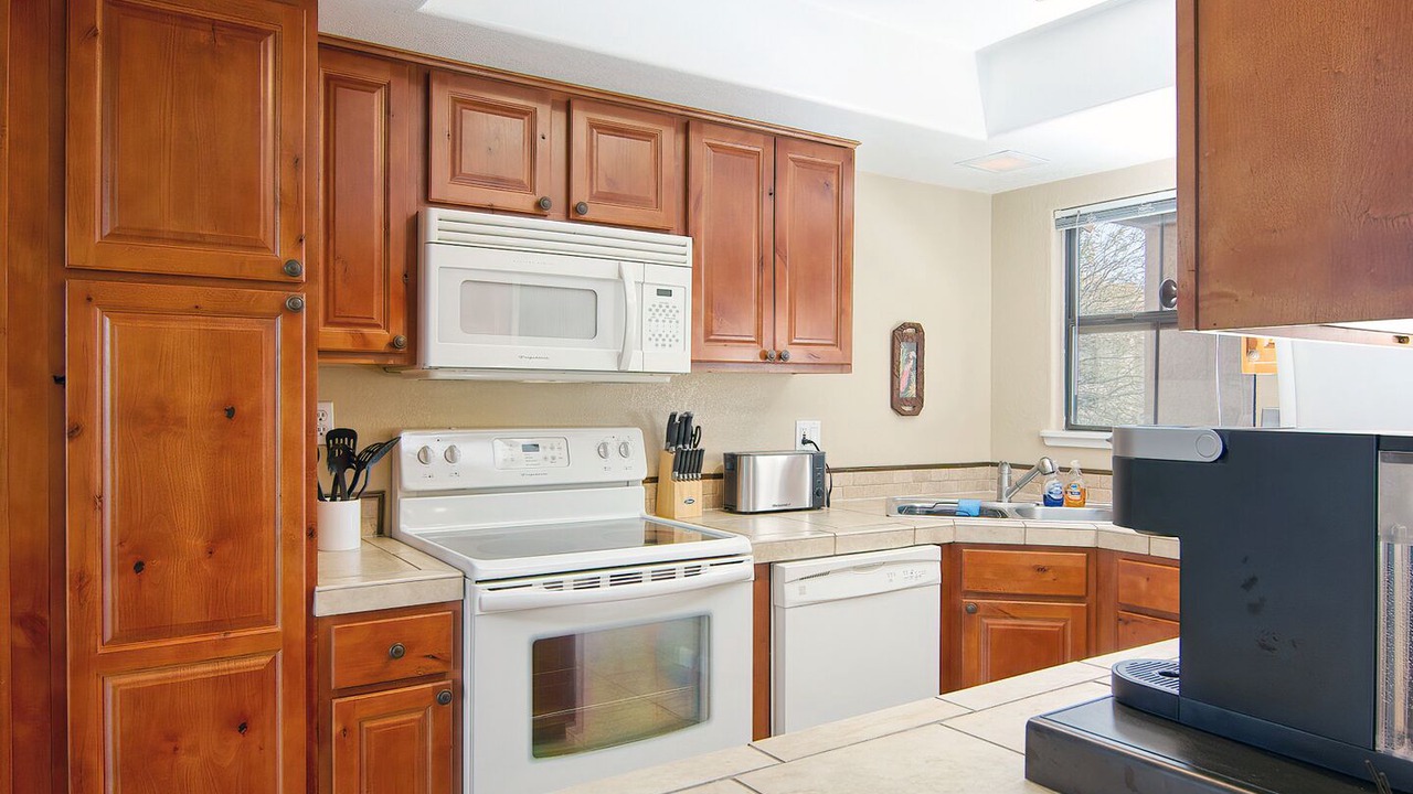 Photo of Kitchen in Catalina Foothills Estates