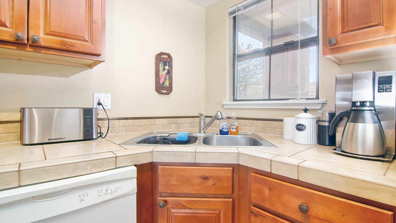 Photo of Kitchen in Catalina Foothills Estates