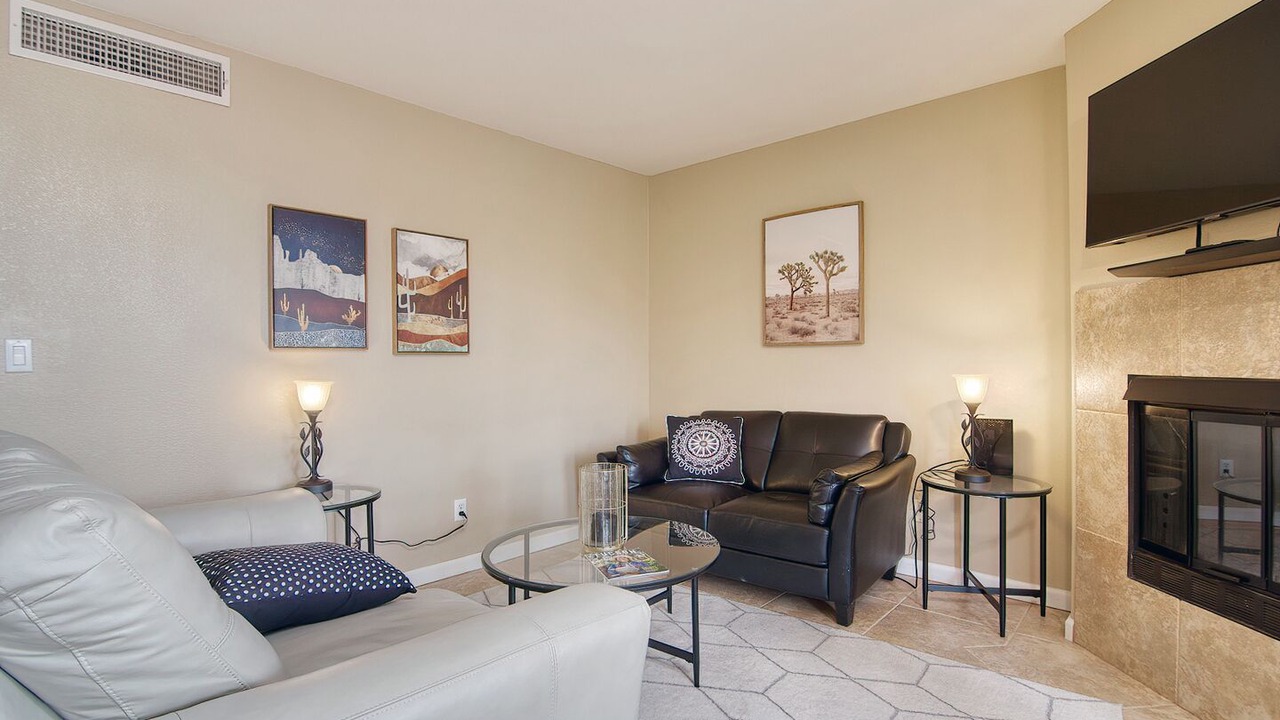 Photo of Livingroom in Catalina Foothills Estates