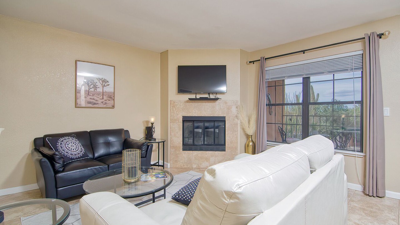 Photo of Livingroom in Catalina Foothills Estates