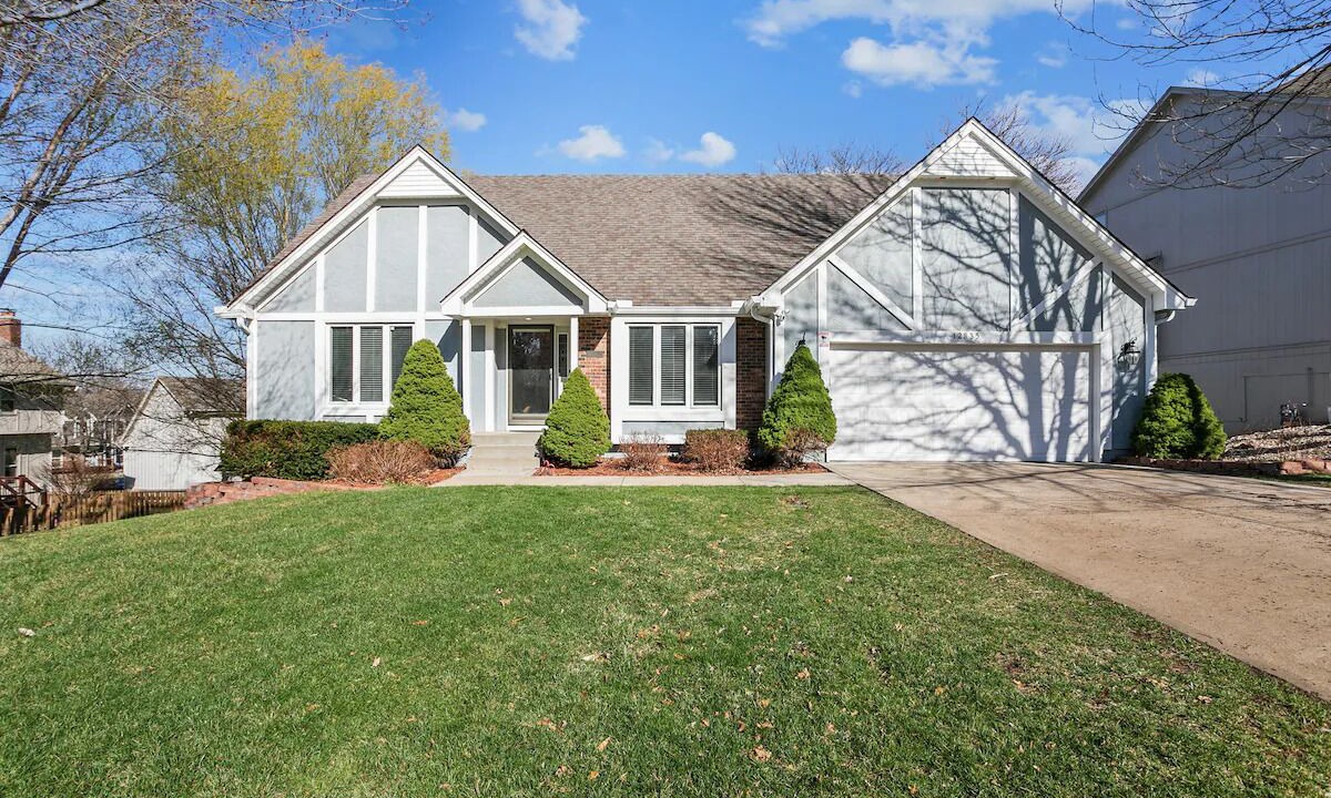 Photo of Outdoor in Overland Park