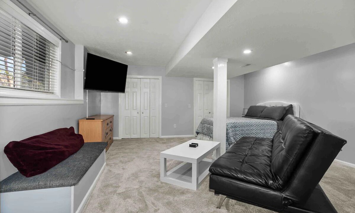 Photo of Bedroom in Overland Park