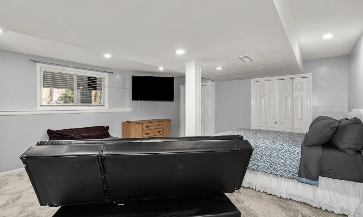 Photo of Bedroom in Overland Park