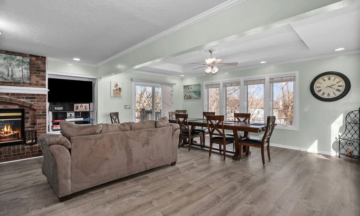 Photo of Livingroom in Overland Park