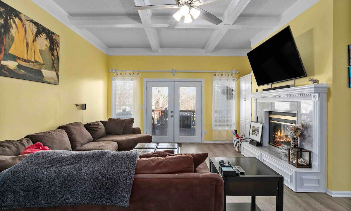 Photo of Livingroom in Overland Park