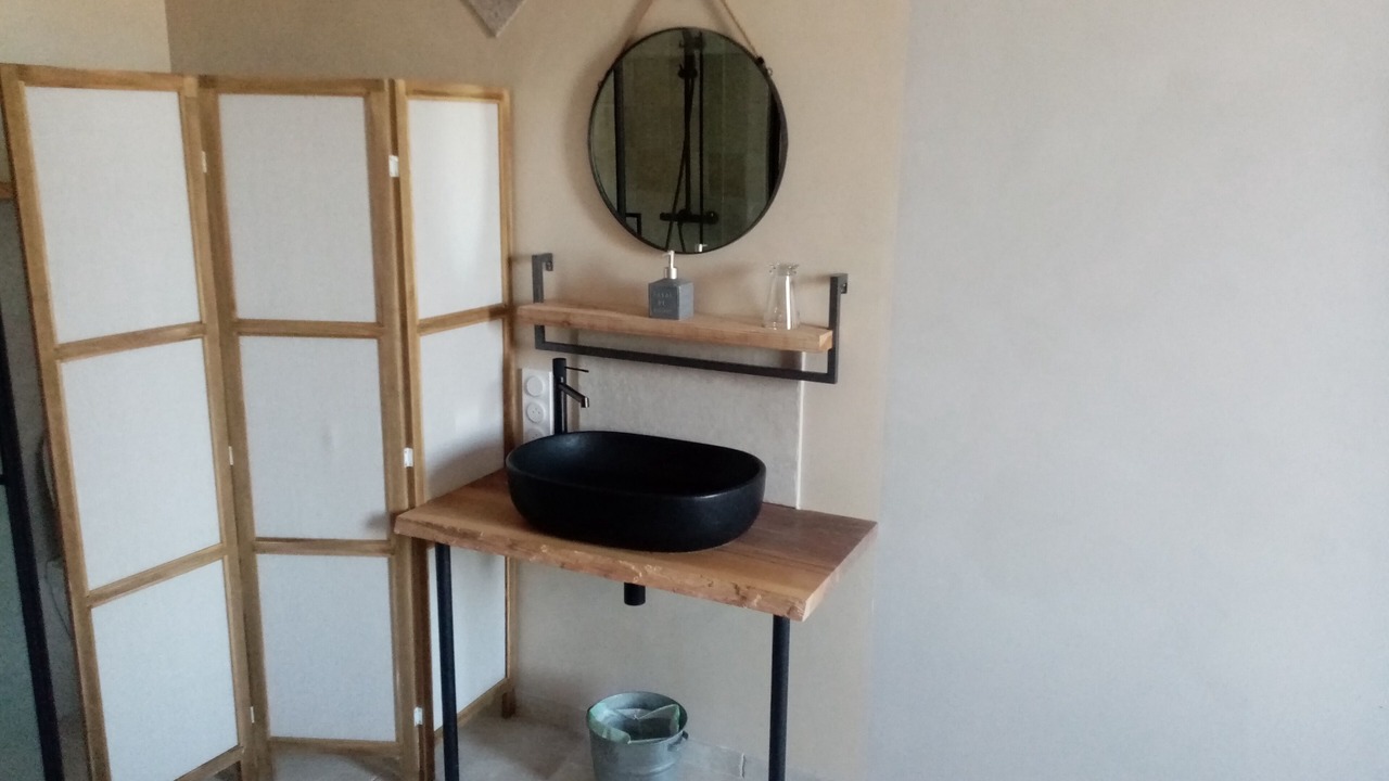Photo of Bathroom in Montaren-et-Saint-Mediers