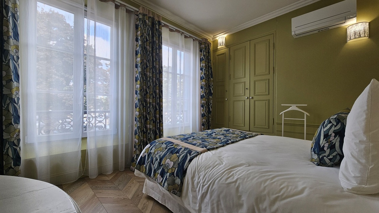 Photo of Others in Troyes