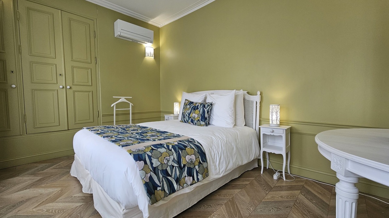 Photo of Others in Troyes