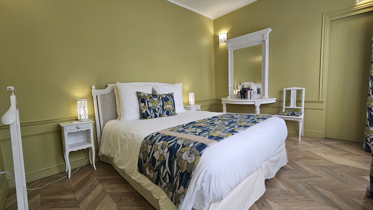 Photo of Others in Troyes