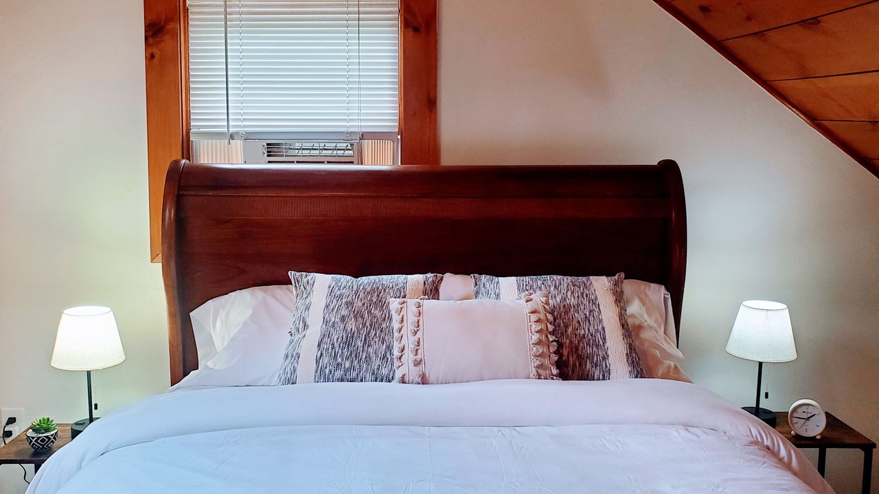 Photo of Bedroom in Epsom