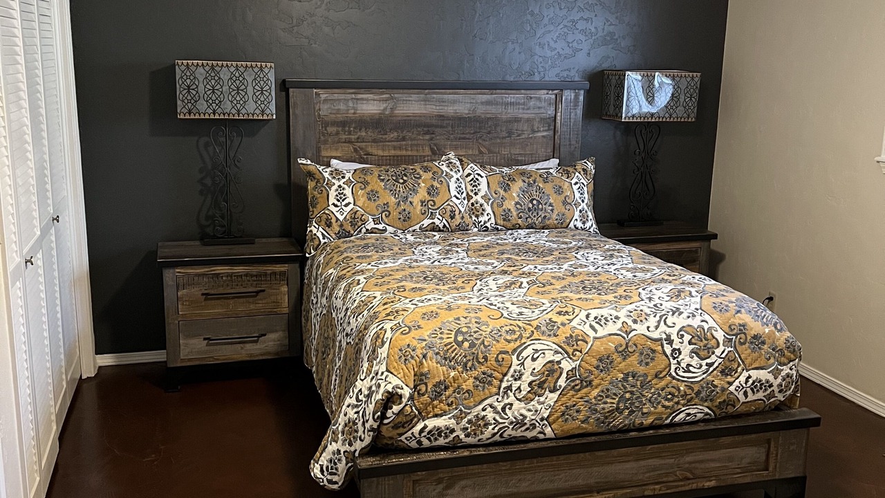 Photo of Bedroom in Duncan