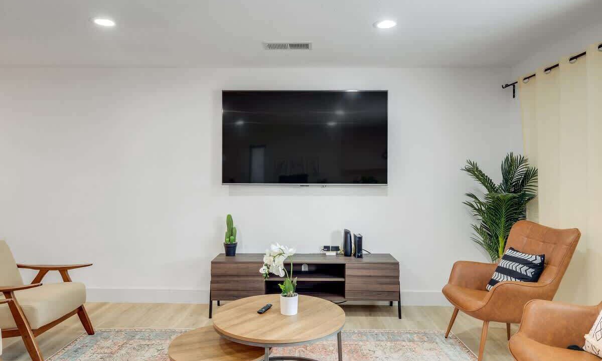 Photo of Livingroom in Northwest Dallas