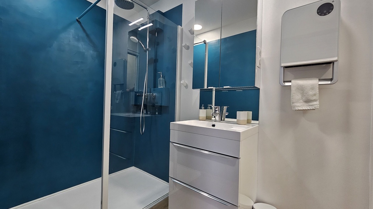 Photo of Bathroom in Troyes