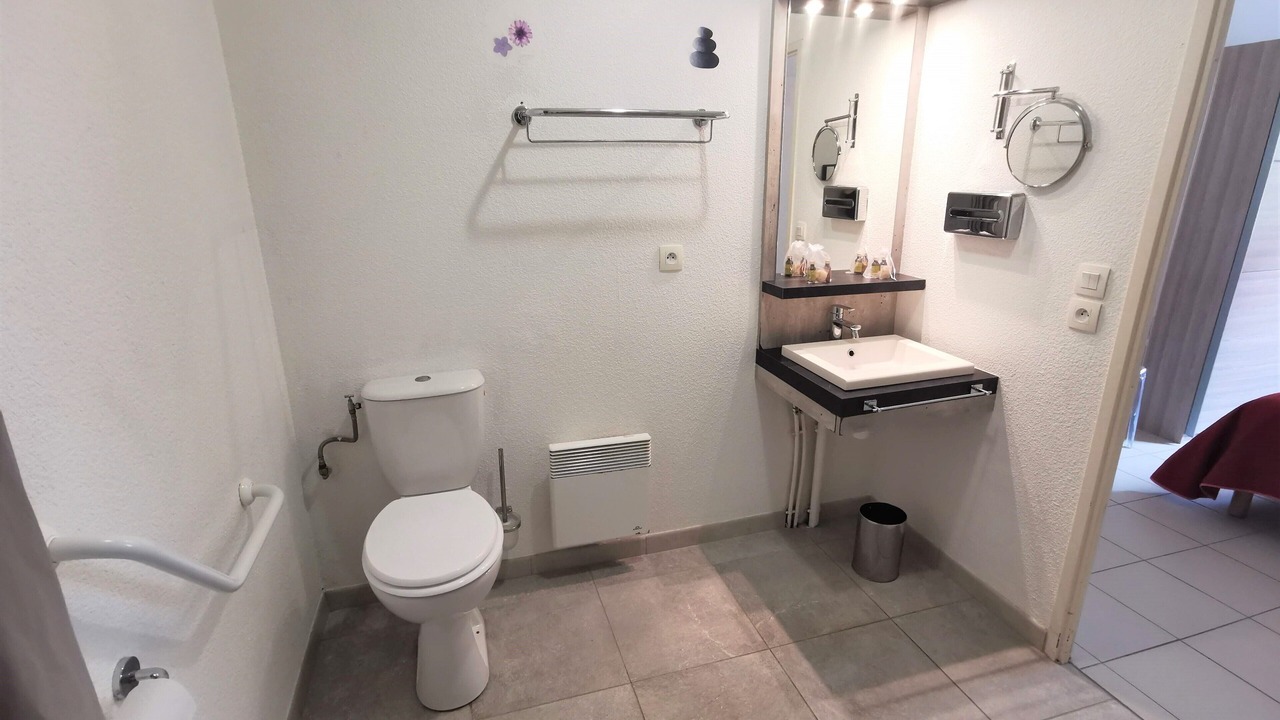Photo of Bathroom in Salies-de-Bearn