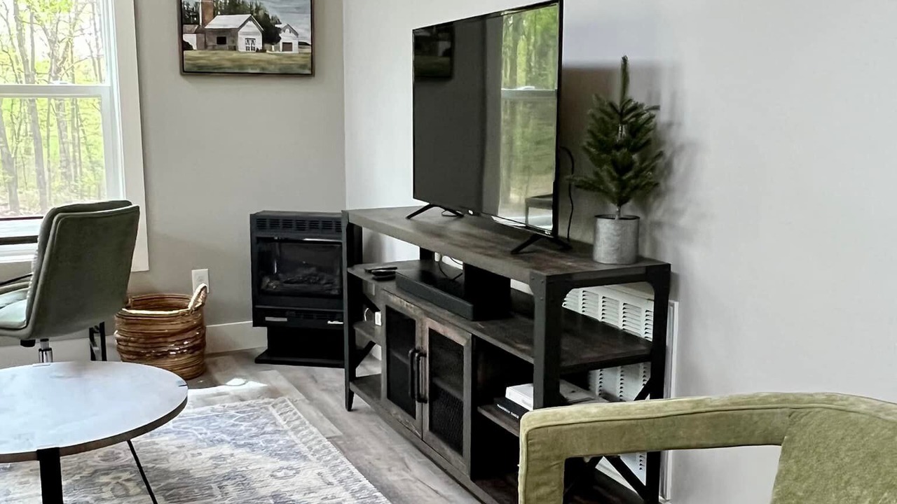 Photo of Livingroom in Lenoir City