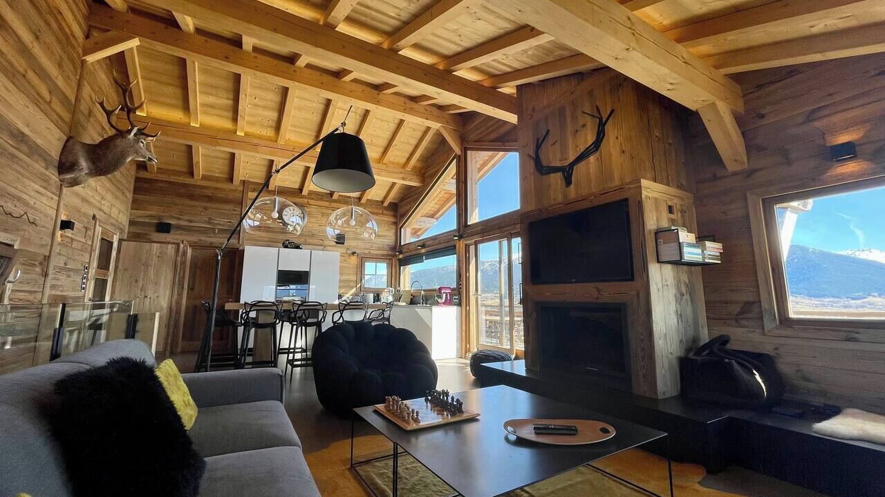 Photo of Others in Superbolquere