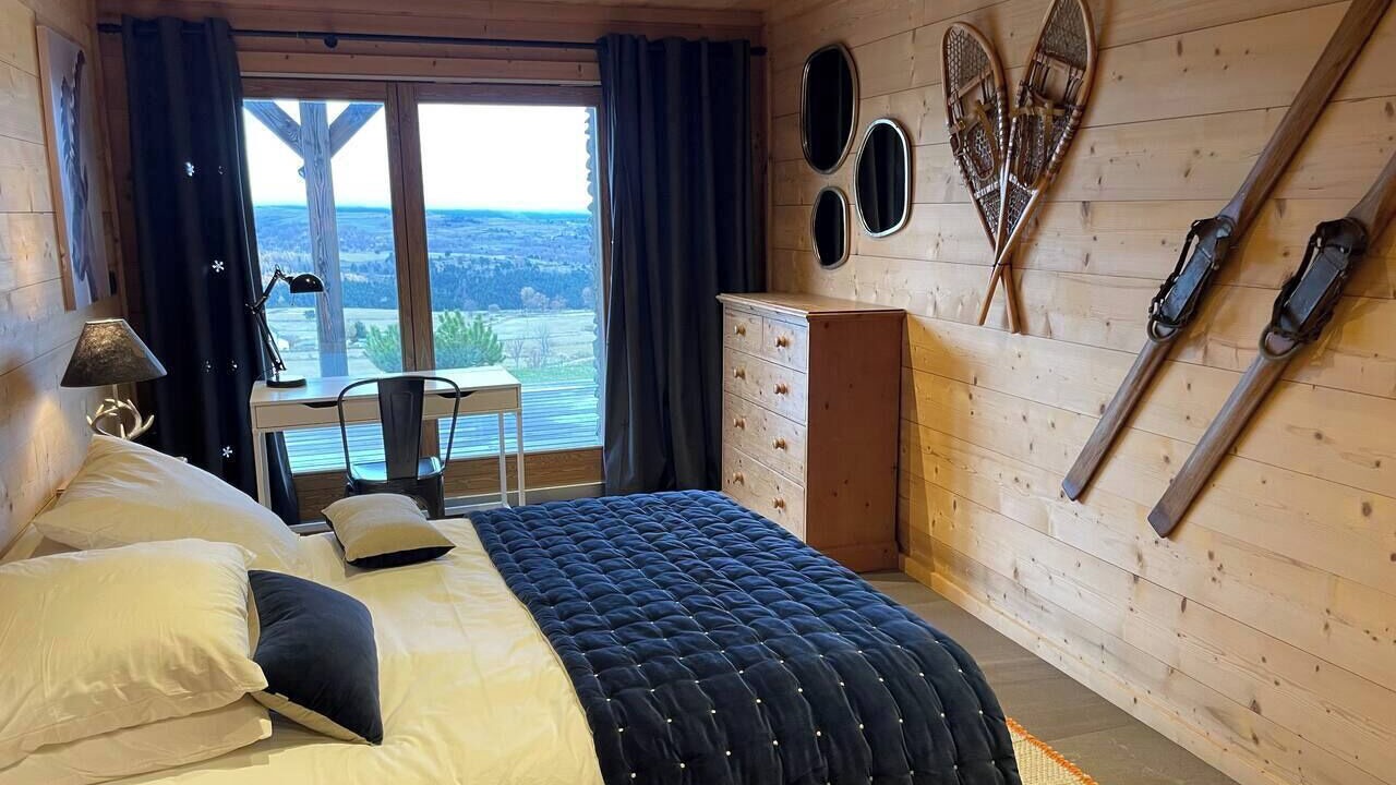 Photo of Others in Superbolquere