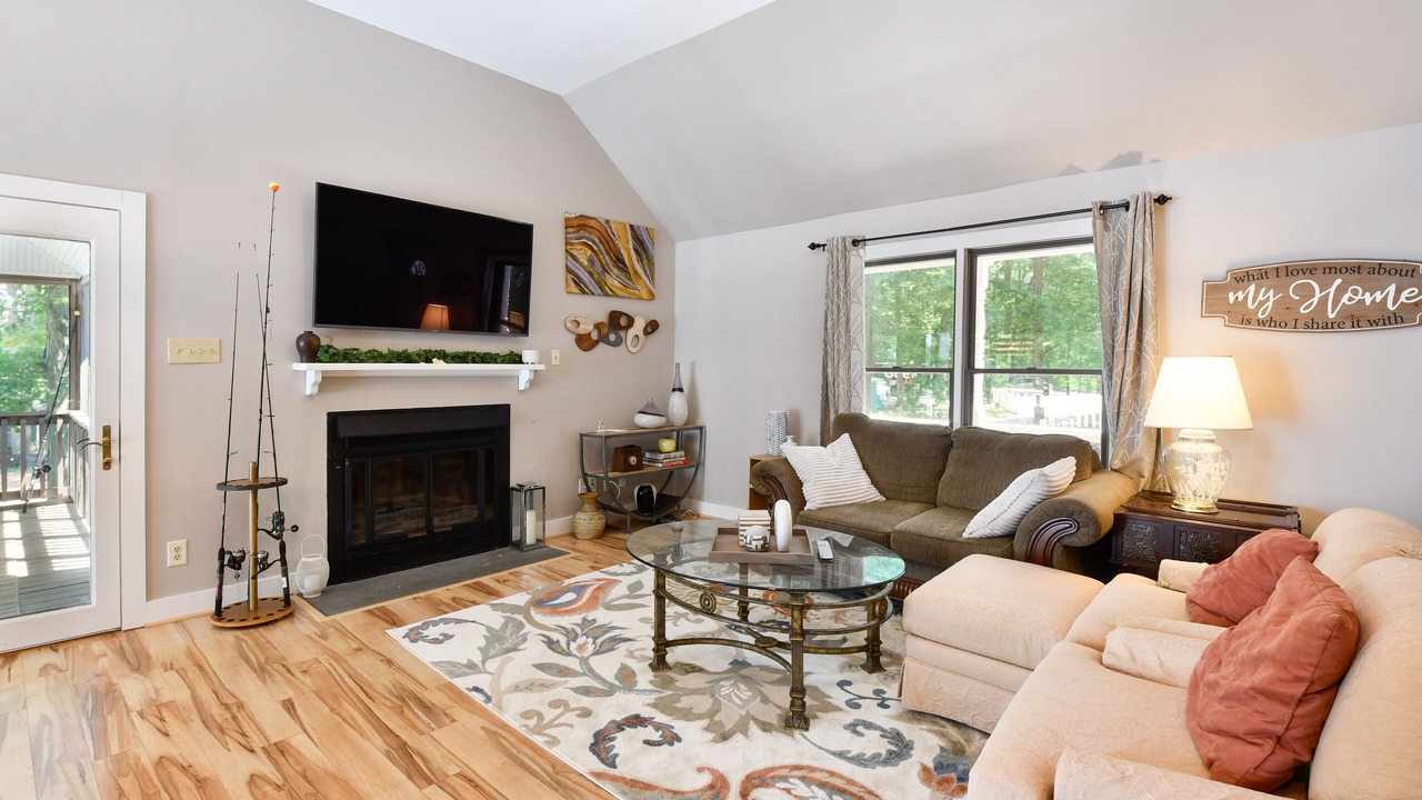 Photo of Livingroom in Mineral