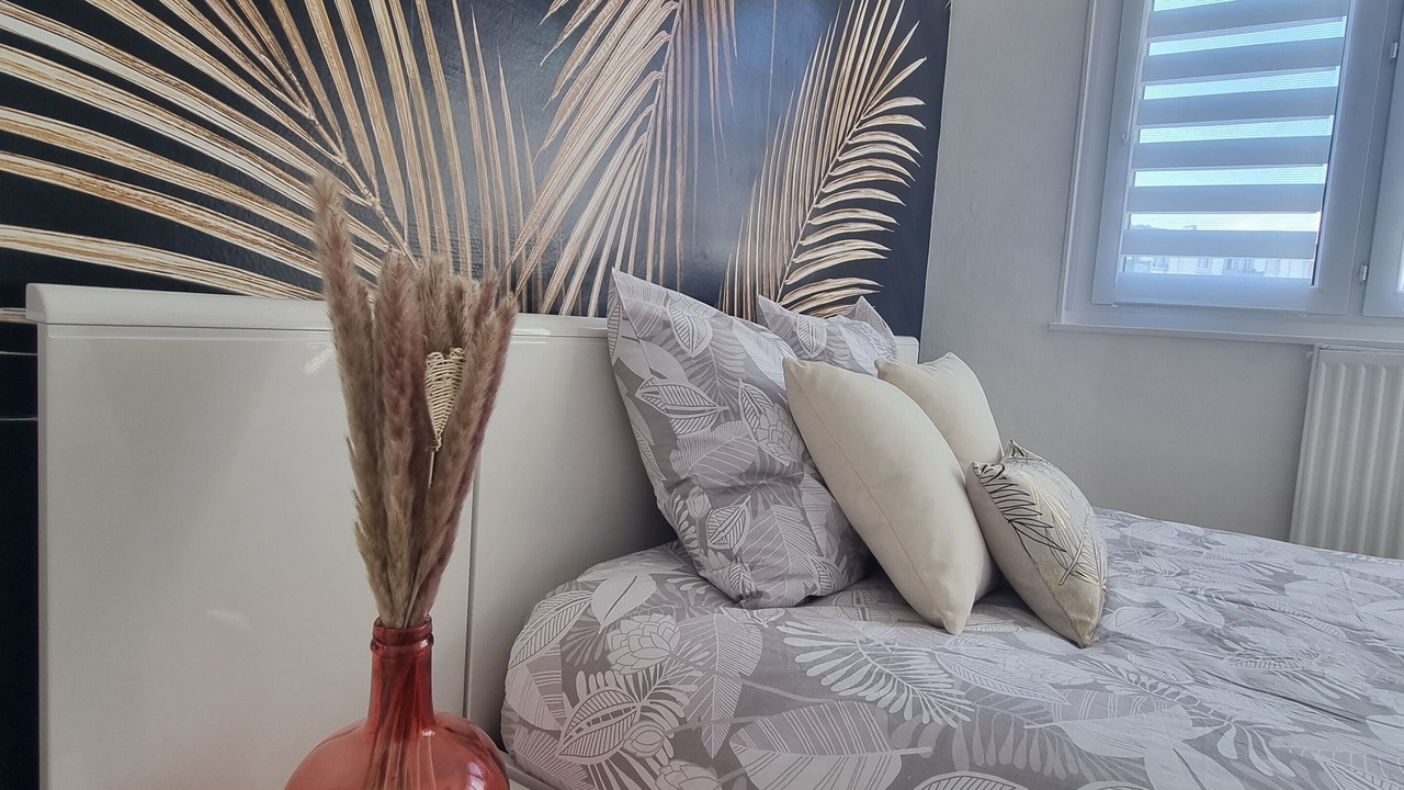Photo of Bedroom in Calais City Center