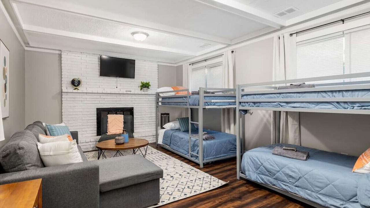 Photo of Bedroom in Collier Heights