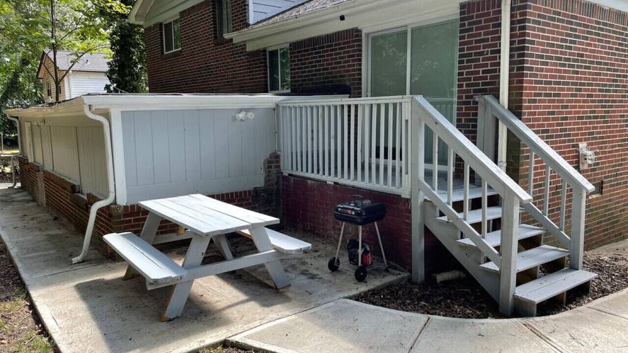 Photo of Outdoor in Collier Heights