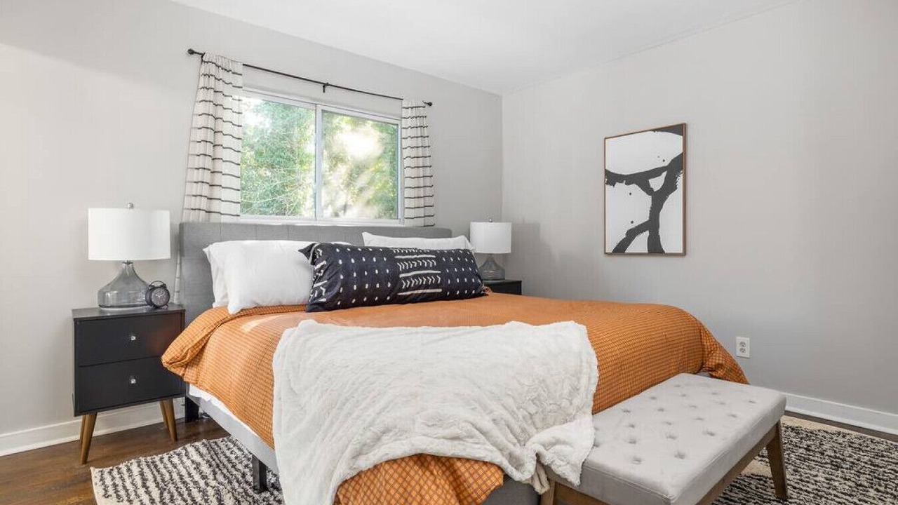 Photo of Bedroom in Collier Heights