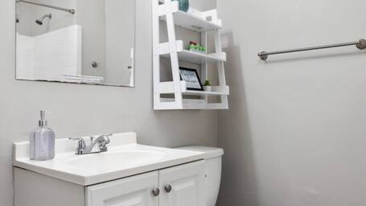 Photo of Bathroom in Collier Heights