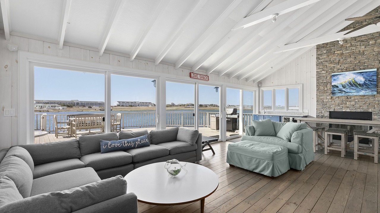 Photo of Livingroom in Westhampton Beach