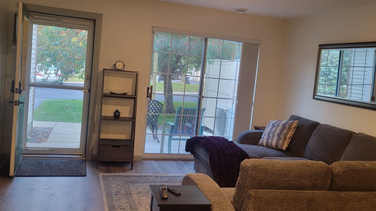 Photo of Livingroom in Eden Prairie
