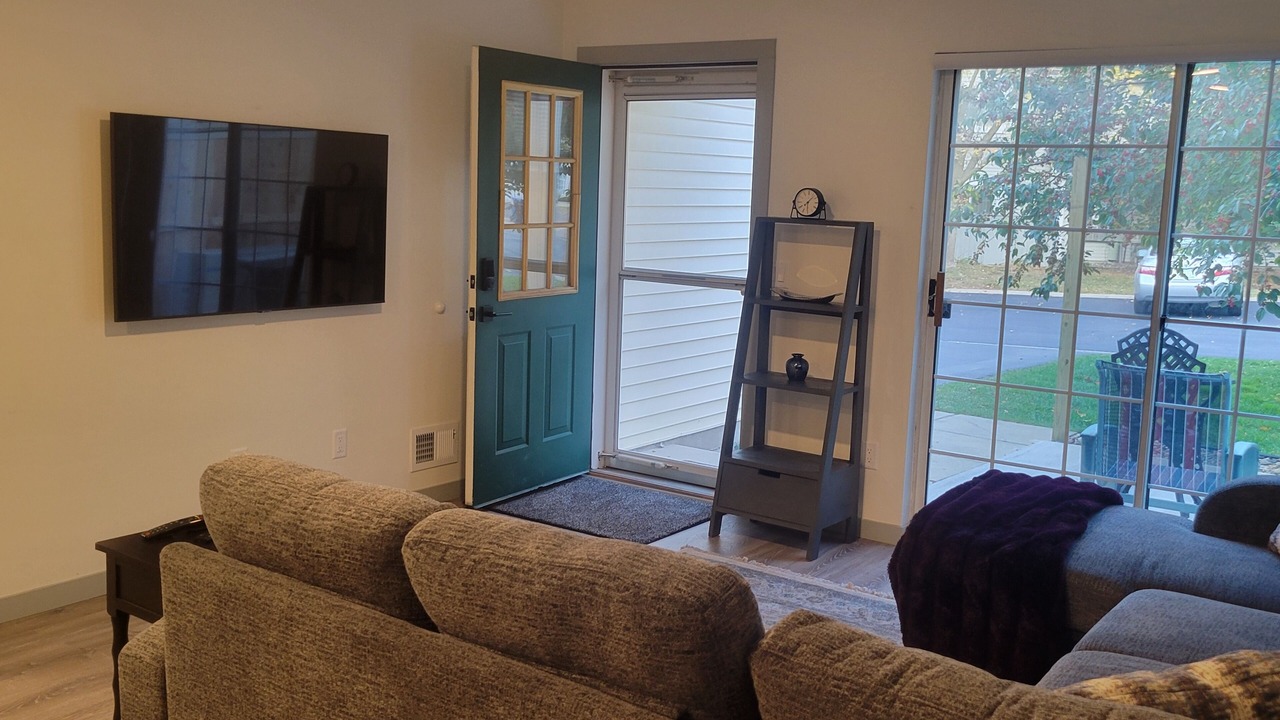 Photo of Livingroom in Eden Prairie