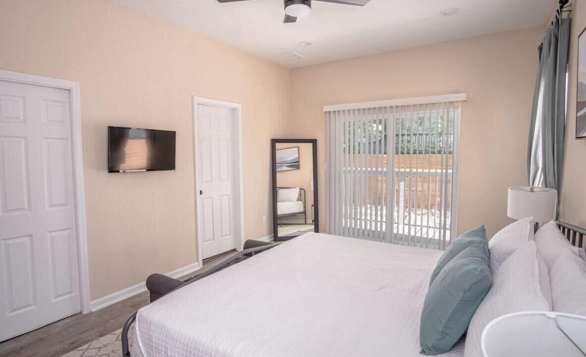 Photo of Bedroom in Nevada Street