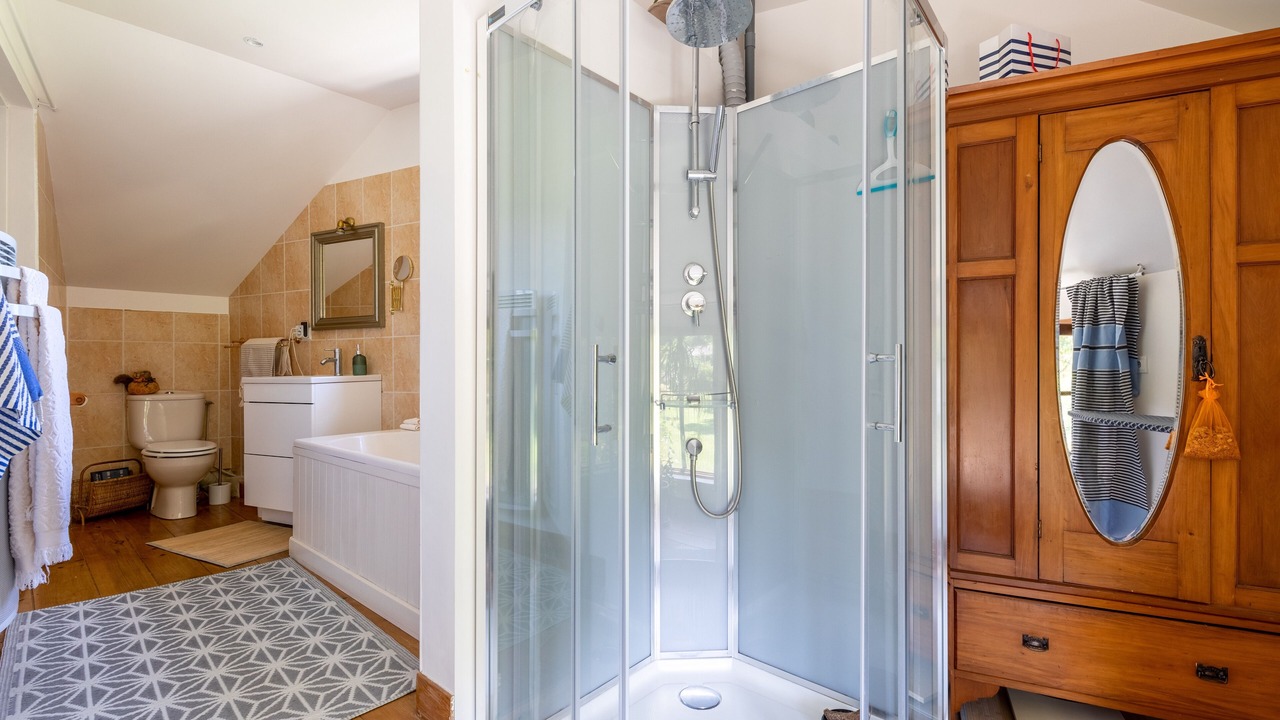 Photo of Bathroom in Plouer-sur-Rance