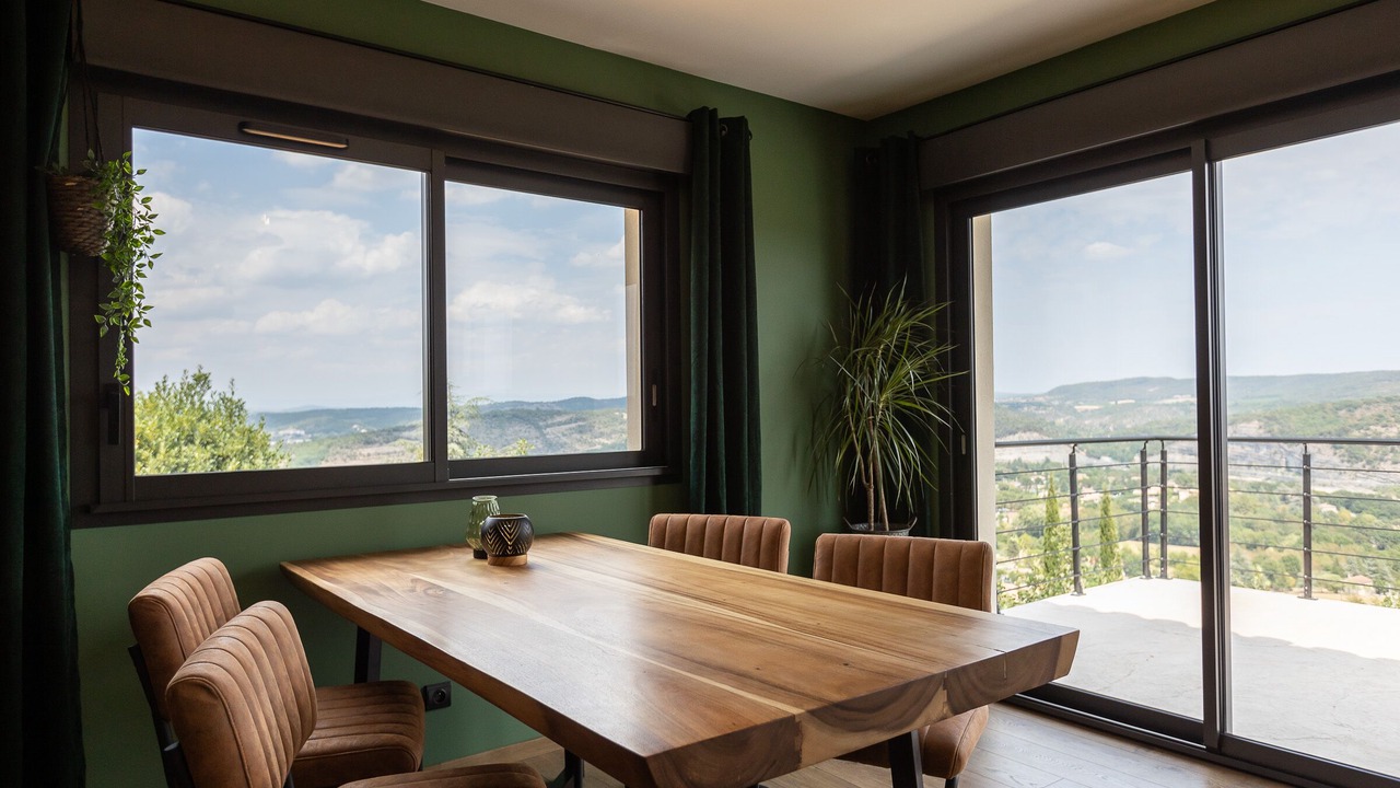 Photo of Others in Sampzon