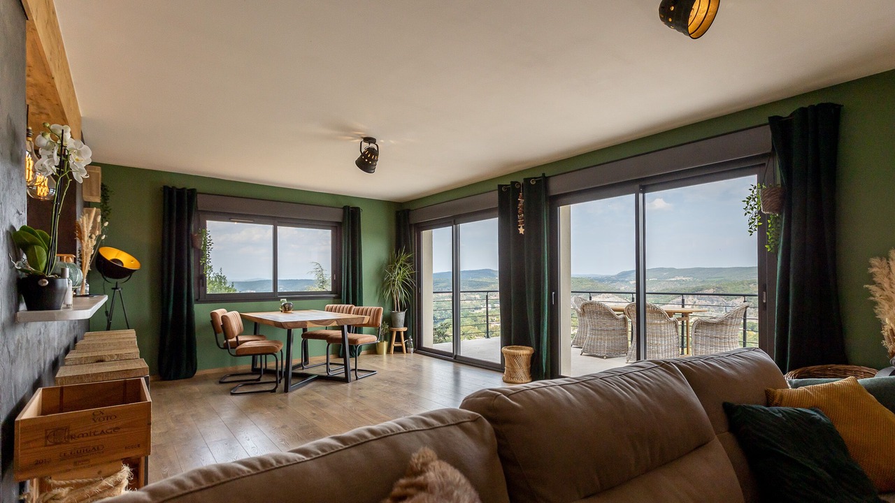 Photo of Livingroom in Sampzon