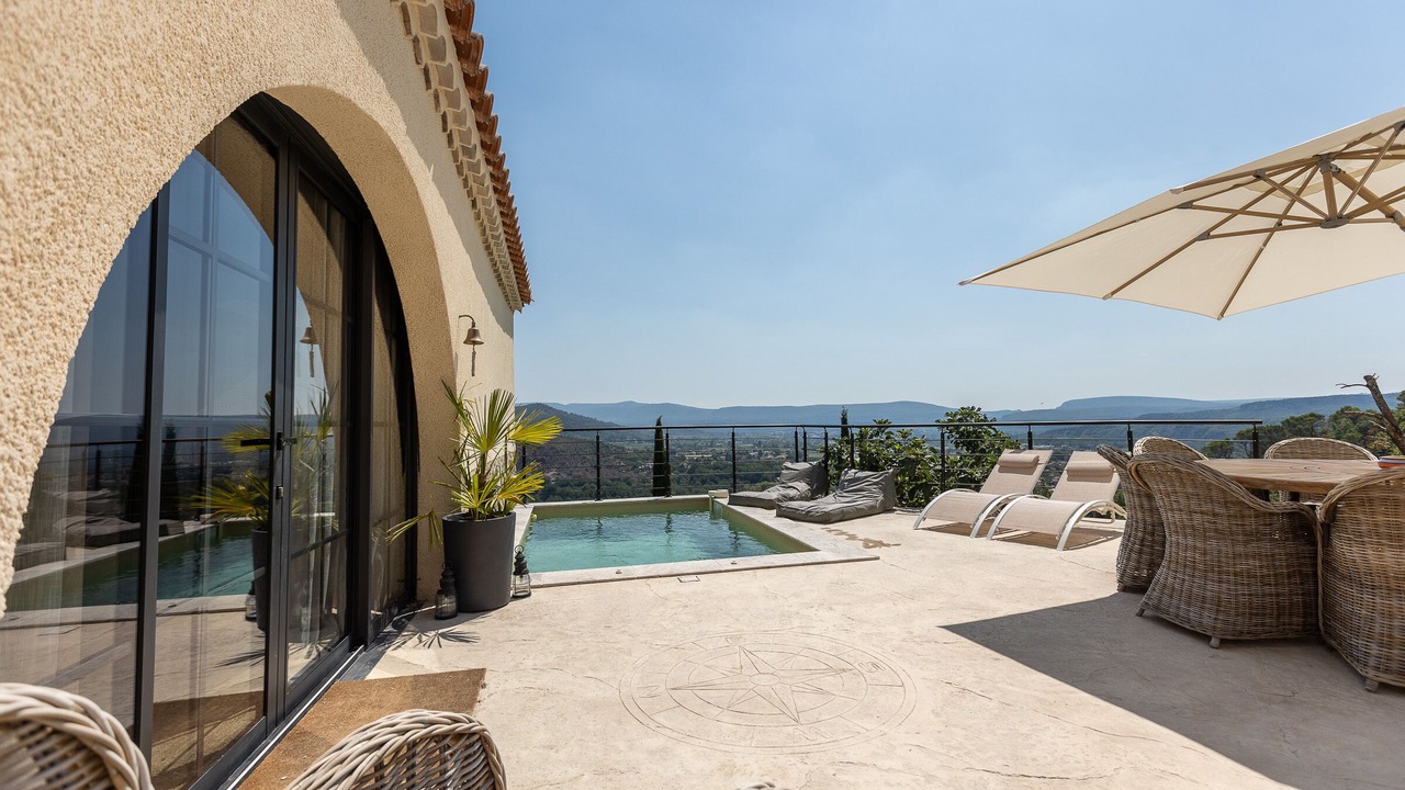 Photo of Outdoor in Sampzon