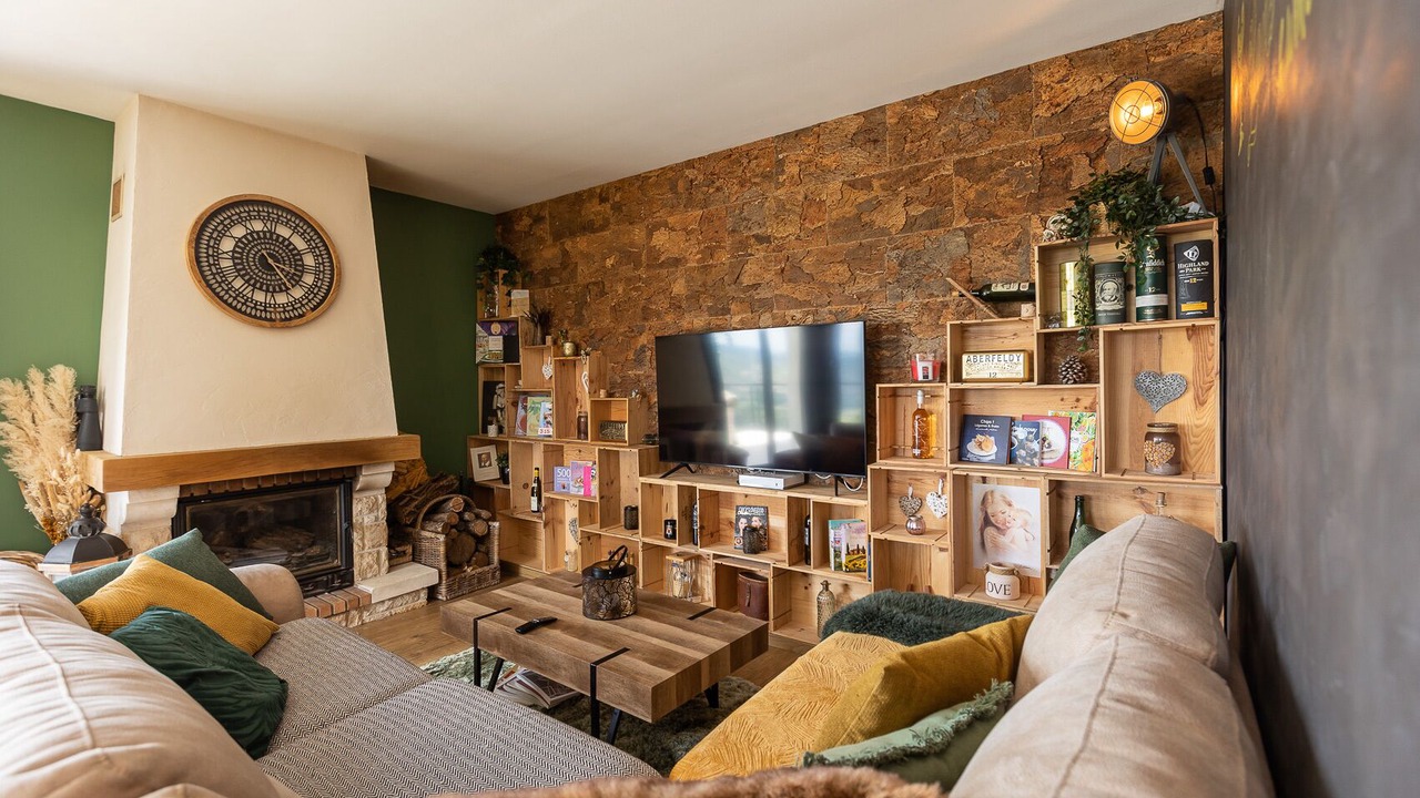 Photo of Livingroom in Sampzon