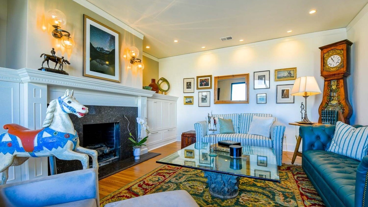 Photo of Livingroom in Pacific Heights