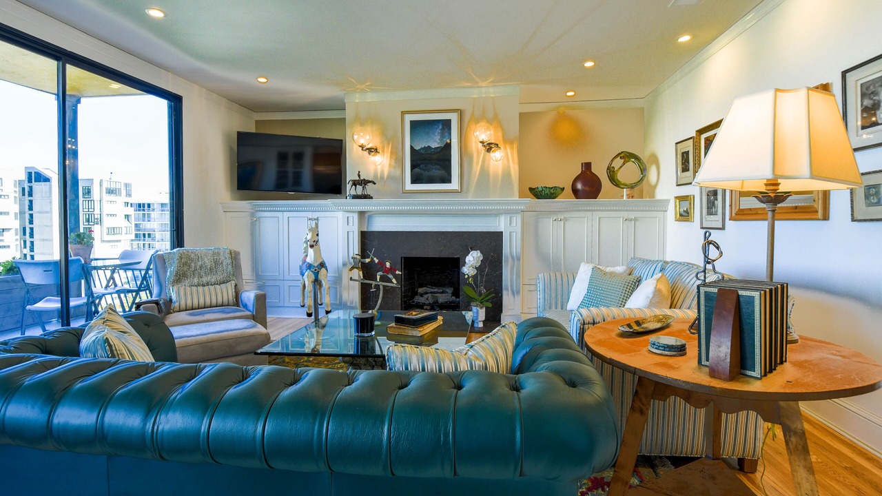 Photo of Livingroom in Pacific Heights